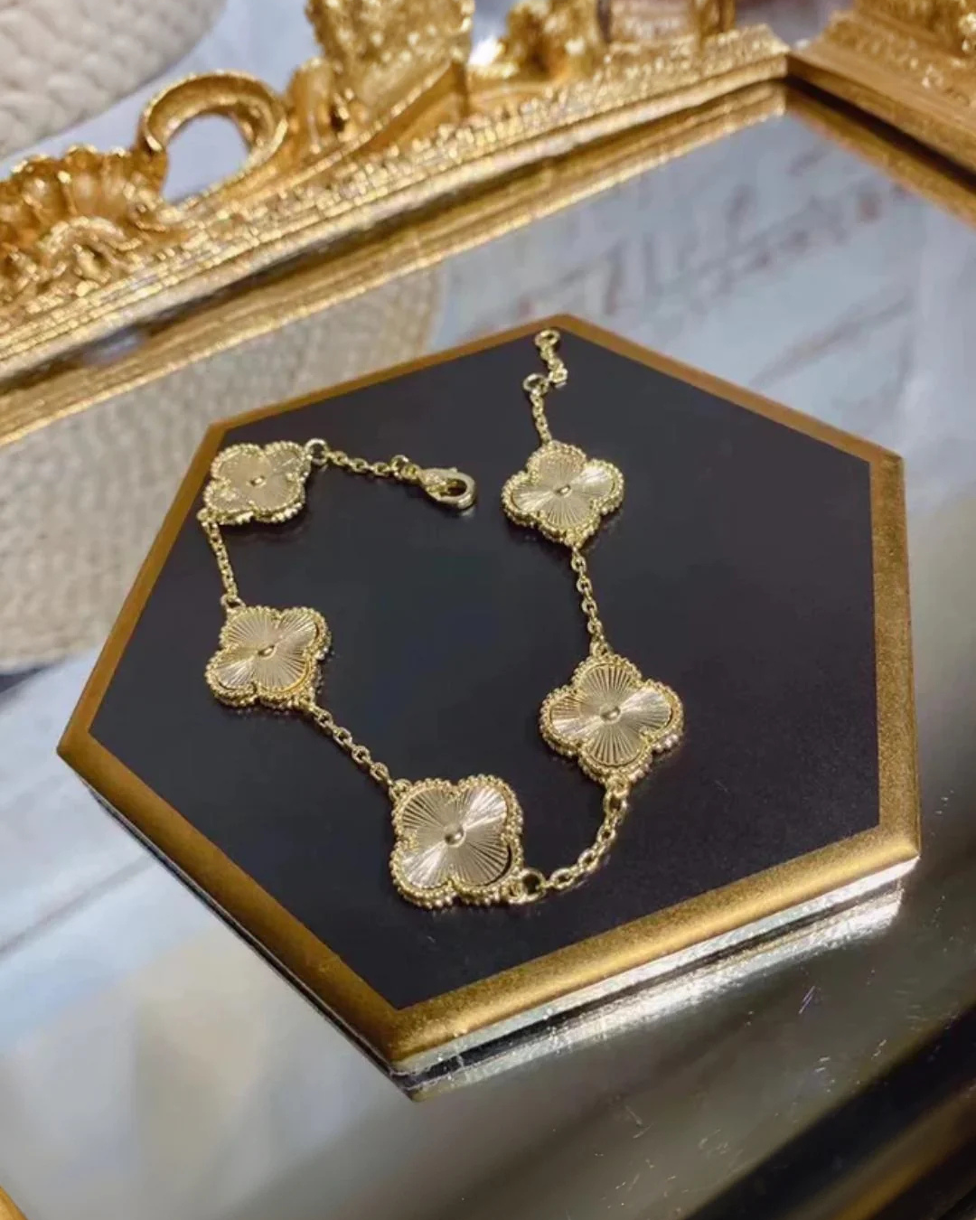 Fortuna™ Lucky Clover Bracelet