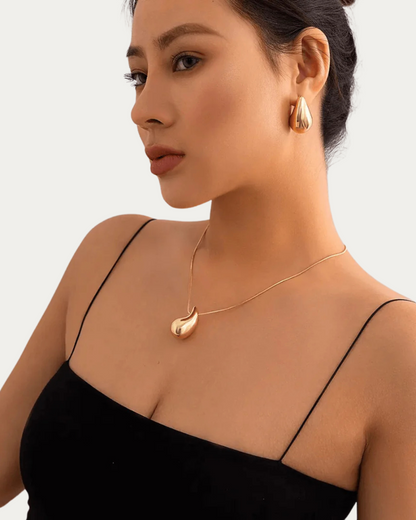 Aurielle™ Gold & Pearl Set