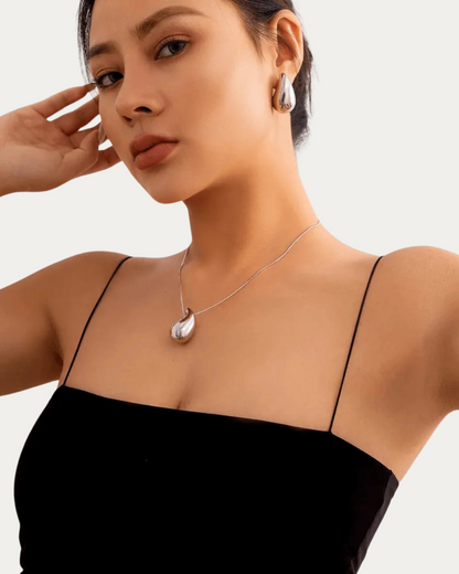 Aurielle™ Gold & Pearl Set