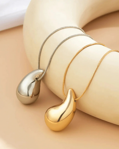 Aurielle™ Gold & Pearl Set